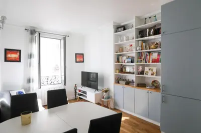 Télévision ou salle de divertissement dans l'établissement Apartment for 2 in the 14th district Paris