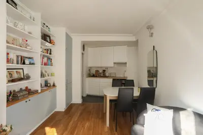Cuisine ou kitchenette dans l'établissement Apartment for 2 in the 14th district Paris