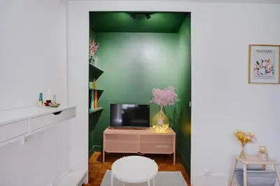 Télévision ou salle de divertissement dans l'établissement Studio Dumas - Charonne by B'Your Home