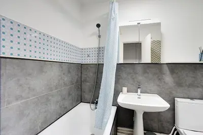 Salle de bains dans l'établissement Studio Dumas - Charonne by B'Your Home
