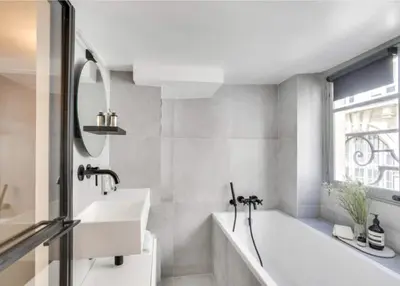 Salle de bains dans l'établissement Reve du Marais