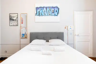 Un ou plusieurs lits dans un hébergement de l'établissement GuestReady - Refined Stay near the Eiffel Tower