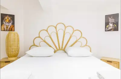 Un ou plusieurs lits dans un hébergement de l'établissement Beautiful duplex - 2BR 6P - Near Montmartre
