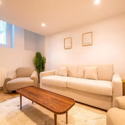 CIA - Duplex in Heart of Paris