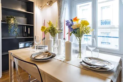 Plan de l'établissement Apt 6 Guests Charme Opera de Paris
