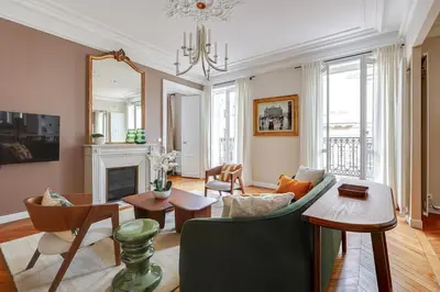 Coin salon dans l'établissement Le Marais Chic by Ecoflats