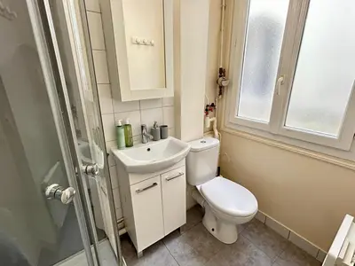 Salle de bains dans l'établissement Le Jaures - Centre ville Metro 3
