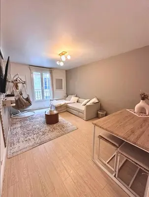 Un ou plusieurs lits dans un hébergement de l'établissement Appart Hotel Paris Cosy Apartment Paris 12eme Gare de Lyon Bercy