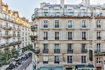 Plan de l'établissement Urban Flat 18 - 2 Bedrooms flat in central Paris