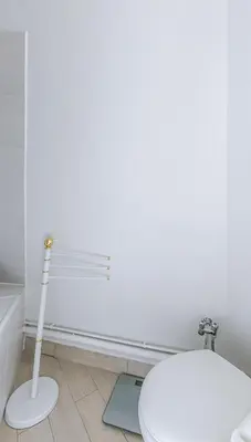 Salle de bains dans l'établissement Petit studio 16ème arrondissement - Boulogne