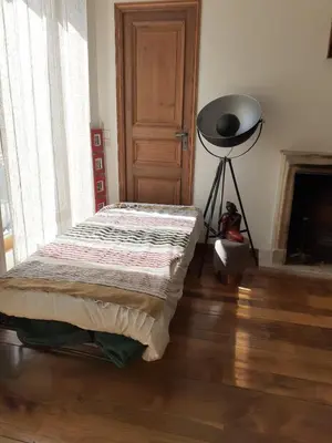 Un ou plusieurs lits dans un hébergement de l'établissement superbe 2 pièces au centre de paris