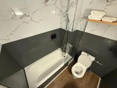Salle de bains dans l'établissement Chez Eric Studio au coeur de Châtelet