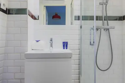 Salle de bains dans l'établissement Charming 2P studio - 16eme Avenue Foch