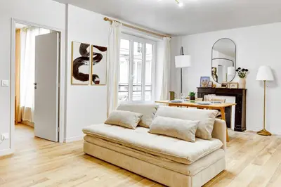 Coin salon dans l'établissement Appartement de Prestige au Marais pour 6 Voyageurs