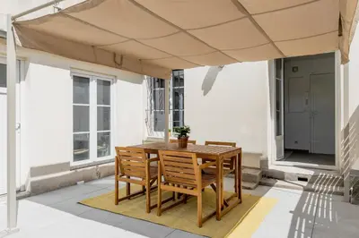 Balcon ou terrasse dans l'établissement Play ping pong in your magical garden in Paris