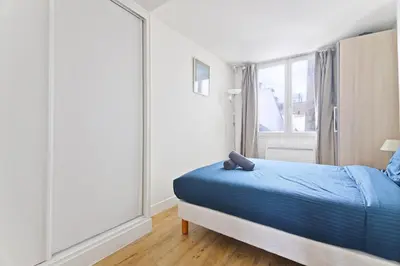Plan de l'établissement Heart of Paris 1BR-6P Les Halles Free Netflix