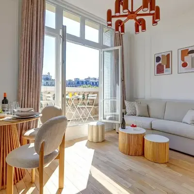 CIA - Luxurious Flat on Champs-Élysées