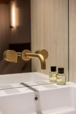 Salle de bains dans l'établissement Luxury-1BR#Louvre#Saint-Honore#Palais-Royal