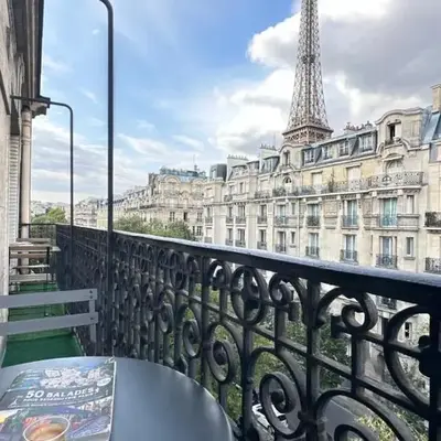 Suite 140m2 vue sur Tour Eiffel