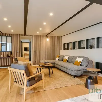 Urban Flat 170 - Amelot Apartment in Center of Paris
