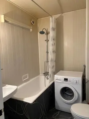 Salle de bains dans l'établissement Cozy Studio Ideally Located