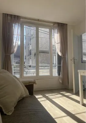Un ou plusieurs lits dans un hébergement de l'établissement Appartement 2 pièces 42m2 - Puces de Saint-Ouen