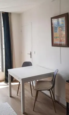 Plan de l'établissement Appartement 2 pièces 42m2 - Puces de Saint-Ouen