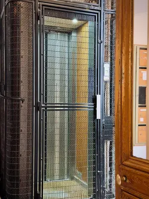 Salle de bains dans l'établissement Luxury Suite, Montaigne & Champs Elysées