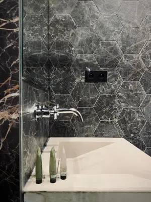 Salle de bains dans l'établissement Luxury Suite, Montaigne & Champs Elysées