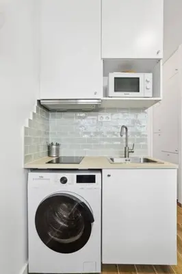 Cuisine ou kitchenette dans l'établissement Studio bien équipé à proximité du Parc des Princes