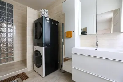 Salle de bains dans l'établissement Bright apartment for 4