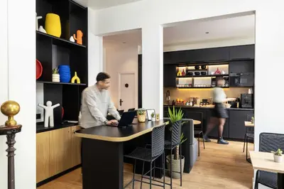 Clients de l'établissement Hôtel Korner Châtelet