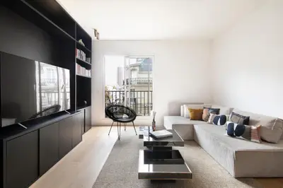 Coin salon dans l'établissement Bright & Chic apartment Near Porte Maillot - 4P