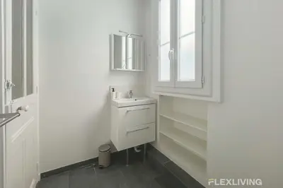Plan de l'établissement Jardin des Plantes - Beautiful bright 2-bedroom apartment -1 living room