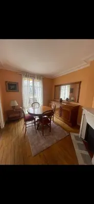 Coin salon dans l'établissement Appartement avec Terrasse 14 ème