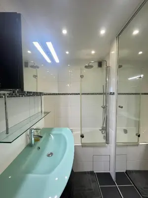 Salle de bains dans l'établissement Appartement Montparnasse 3