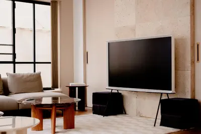 Télévision ou salle de divertissement dans l'établissement Babylon Grands Boulevards