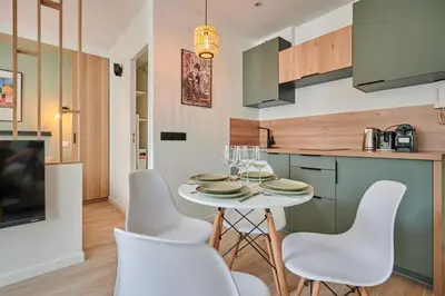 Cuisine ou kitchenette dans l'établissement Charming Studio Center of Paris-Montorgueil
