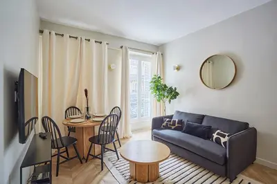 Coin salon dans l'établissement Sublim & NEW apartement St Germain Notre Dame