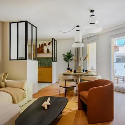 Paris West Elegant residence