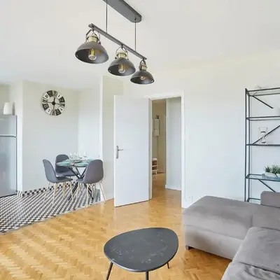 2 bedroom flat Centre de Paris - Eiffel Tower view
