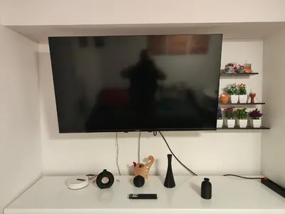 Télévision ou salle de divertissement dans l'établissement Urban Nest Paris 10