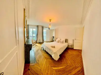 Plan de l'établissement Charming and luminous Opera -Montmartre Apartment - Rue des martyrs
