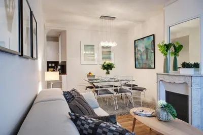 Coin salon dans l'établissement Paris Sevigne Elegant residence