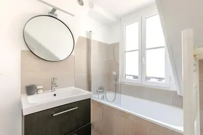 Salle de bains dans l'établissement Appartement Gare de Lyon - Bastille lumineux
