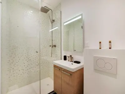 Plan de l'établissement Cozy Studio with Balcony 2 Guests Paris 16th