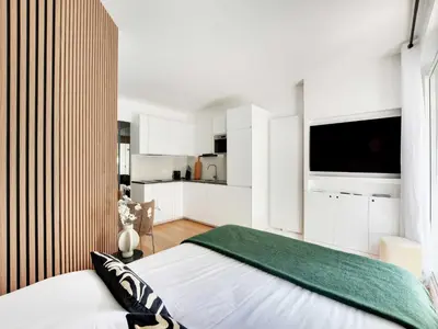 Plan de l'établissement Cozy Studio with Balcony 2 Guests Paris 16th