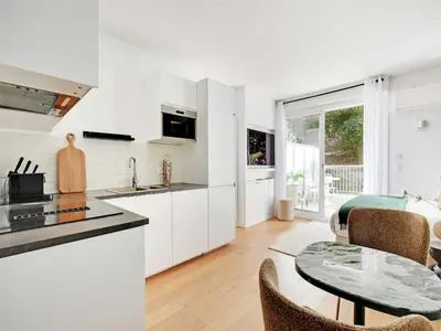 Plan de l'établissement Cozy Studio with Balcony 2 Guests Paris 16th