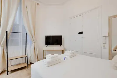 Un ou plusieurs lits dans un hébergement de l'établissement Elegant studio - 2P - Auteuil Bois de Boulogne