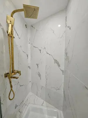 Salle de bains dans l'établissement Appartement entier, 2 chambres